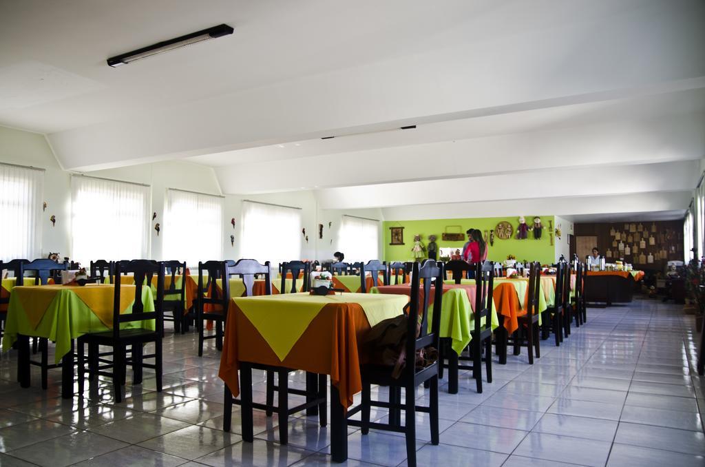Rio Claro Hotel Jatai Exterior photo